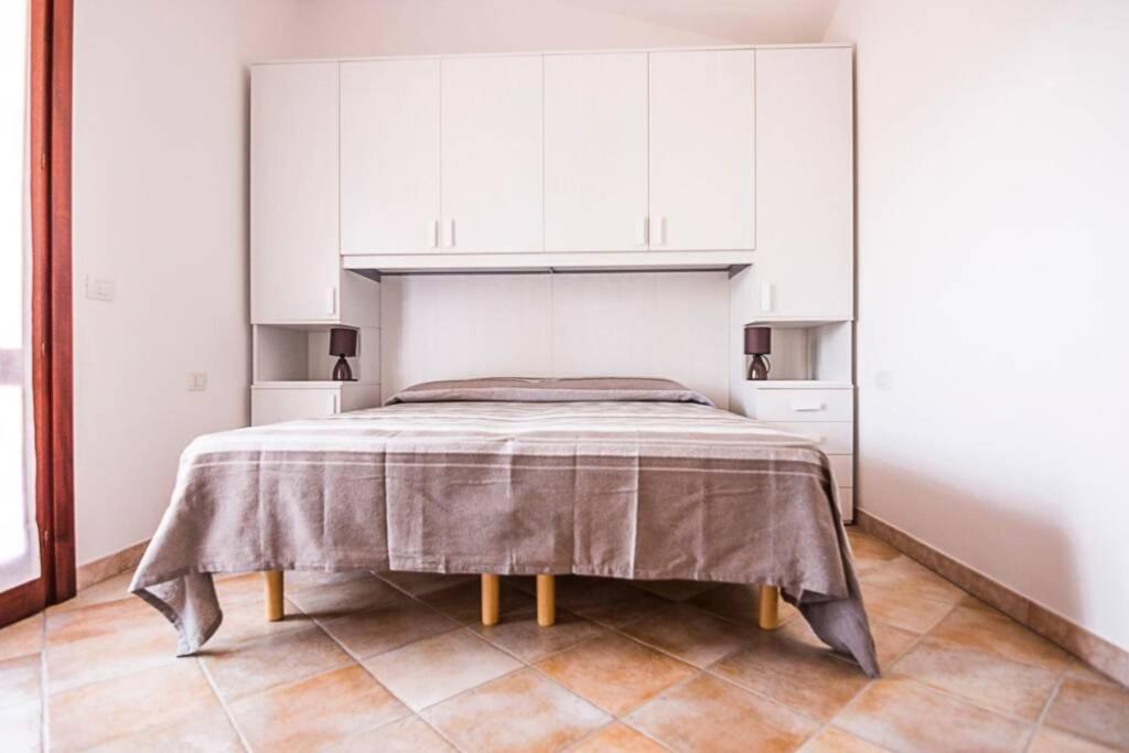 Villa Molly San Teodoro  Exteriör bild