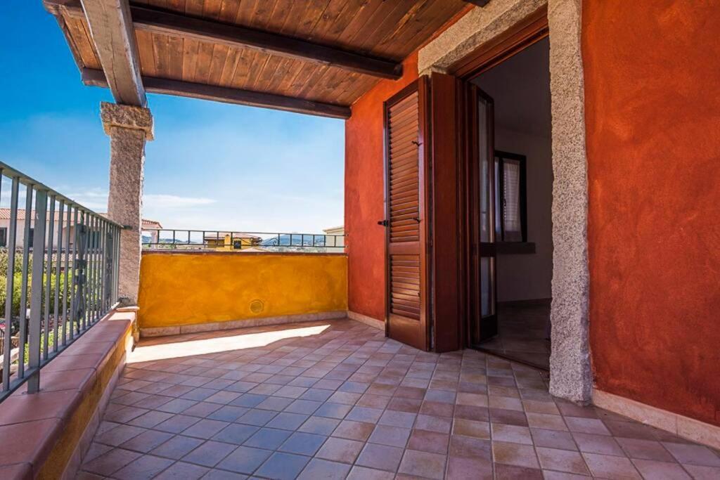 Villa Molly San Teodoro  Exteriör bild